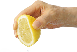 A Naturally Tough Cleaner for Your Tub & Tile