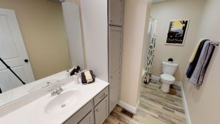 The Madison Bathroom_2